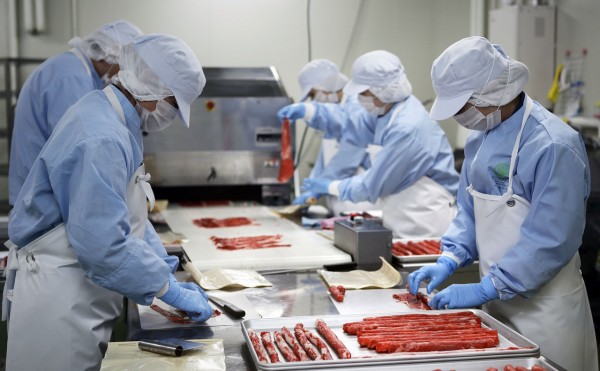 加工工場の様子