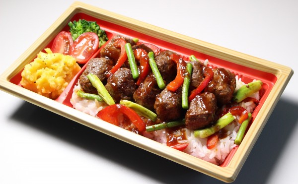 ６月１０日（水）トヨニシファーム店頭直売会の日です。明日はカルビ弁当！