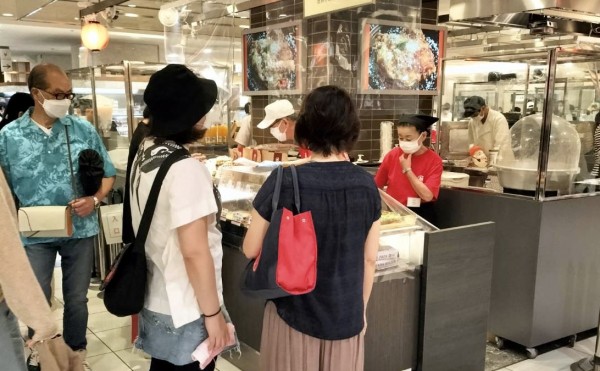 新宿伊勢丹にトヨニシファーム登場しています