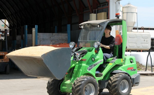 小さめショベルカー